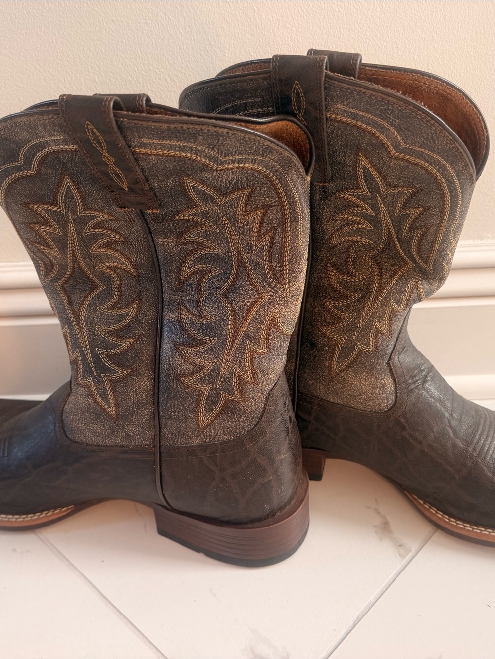 Ariat Brown Leather Western Boot Heel with Embossed Logo ATS Size 12D - Picture 2 of 8